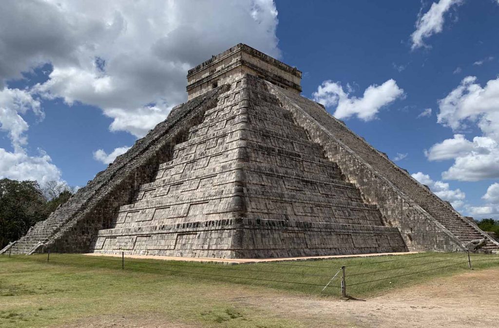 Modernin maailman seitsemäs ihme: Chichén Itzá, Meksiko 19 Chichén Itzá Kukulcan