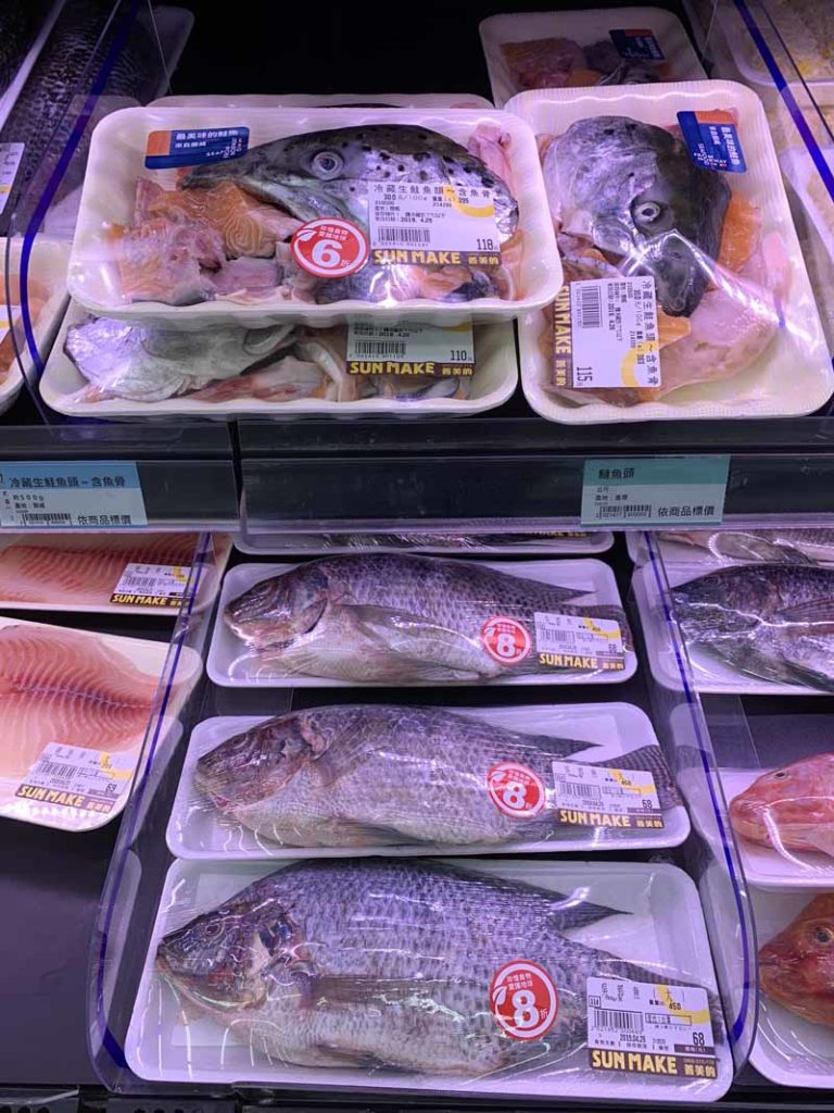 Taiwanin Hualien - myrkkyhämähäkkejä ja ulkoilma-aktiviteetteja 44 Taiwanin Hualien - myrkkyhämähäkkejä ja ulkoilma-aktiviteetteja 4