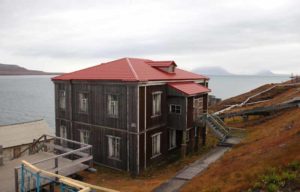 Barentsburg rakennuksia