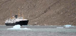 Hurtigruten Huippuvuoret M/S Nordstjernen