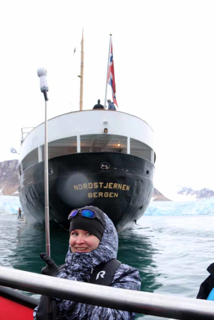 Tutkimusristeily Huippuvuorilla, päivä 2 39 Hurtigruten Huippuvuoret M/S Nordstjernen