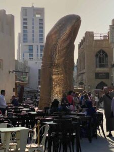kultainen peukalo golden thumb Souq Waqif Doha Qatar