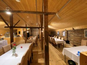 Portaan Nahkurinverstas ravintola restaurant