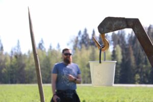 Fillaripäiväkirja Jaska ja traktorihaasteen vesiämpäri