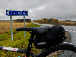 3 km Venäjälle