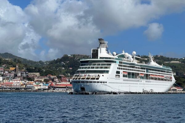 Royal Caribbean - Grandeur of the Seas