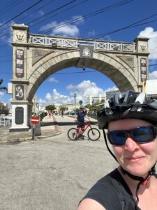 Independence Arch Bridgetownissa Barbadoksella