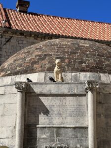 Koirapatsas Dubrovnikissa