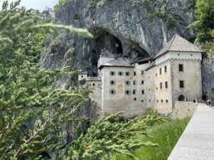 Predjaman linna, Slovenia