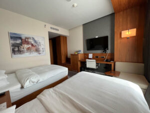 Hiltonin kelvollinen huone