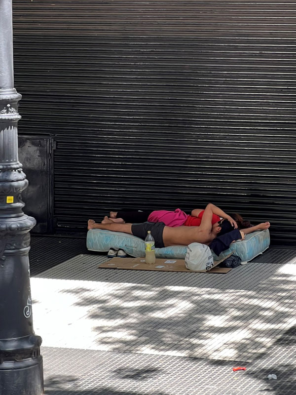 Buenos Airesissa on runsaasti kodittomia