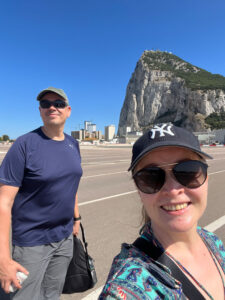 Ne Tammelat Gibraltarin lentokentällä