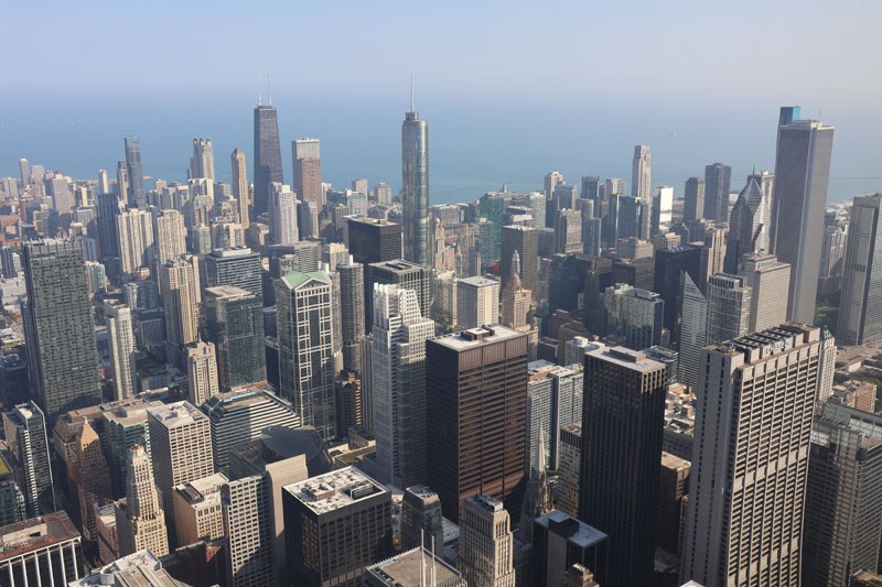 Chicagon keskustaa nähtynä Willis Towerista