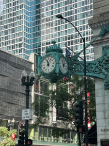 Kello 11:05 Chicagossa