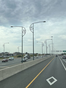 Elisabeth Regina - Queen Elisabeth Way Torontosta Niagaran kautta Buffaloon