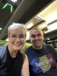 Ilkka ja Katri Flixbussissa