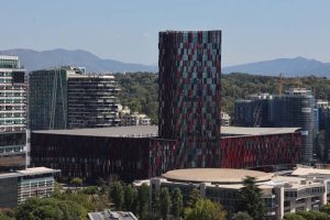 Tirana Marriott ja stadion