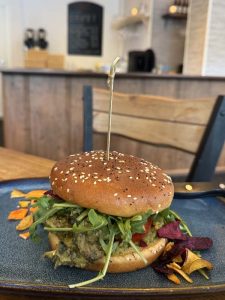 Bistro MaPin vegeburgeri oli erinomainen