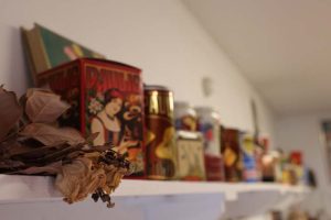 Kahvila Rosen upeat Pauligin vintage-kahvipurkit